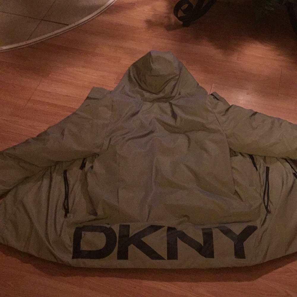 Brand new Dkny coat never worn men’s jacket